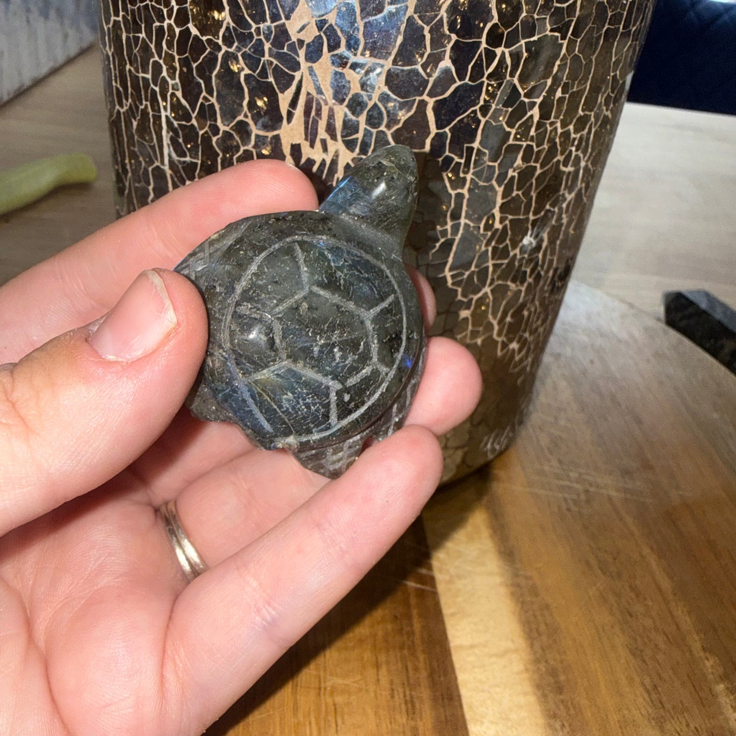Mini labradorite turtle